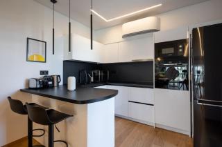 Bloom - Luxury 2-Bedroom Apartment in Athens - Athens - 7