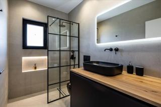 Bloom - Luxury 2-Bedroom Apartment in Athens - Athens - 6