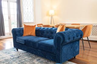 Stunning London Flat with Lush Garden - Steps to Park by The River Thames - 1