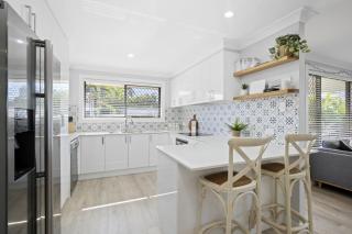 CARAVAN, BOAT & PET Friendly - RIGHT ON THE BORDER - Tweed Heads - 4