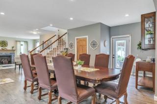 Four-Bedroom House - - 6