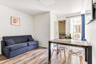 Côté Palais avec Climatisation - Fibre & Netflix - Spacieux en rez-de-chaussée - 3