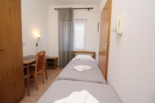 Modern eingerichtete Apartment im Erdgeschoss ideal für Famillien mit Kinder im Zentrum von Baska - Baška (Bescanuova) - 5