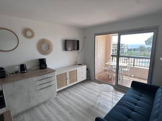 Appartement T2 avec piscine et vue mer proche plages - FR-1-768-76 - Les Issambres - 7
