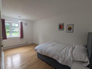 3 Bedroom apartment - Trumpington - 7