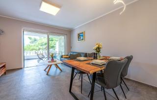 Beautiful Apartment In Mrljane - 5