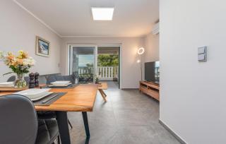 Nice Apartment In Mrljane - Mrljane - 5