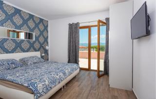 Pet Friendly Home In Vrbnik With Wifi - 3