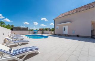 Awesome Home In Benkovac With Wifi - Benkovac - 2