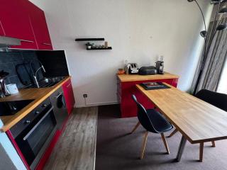 Beau T2 avec piscine, terrasse et WiFi à Gruissan - FR-1-784-23 - Gruissan - 4