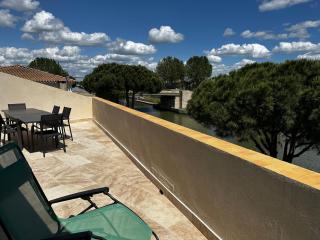 Le batelier - Aigues-Mortes - 1