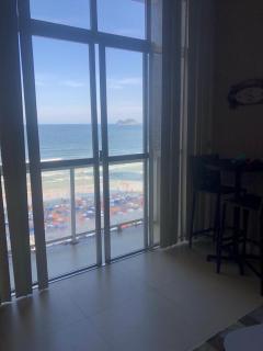 Apartamento frente mar da pitangueiras - Guarujá - 0