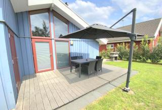 Ferienhaus am See (1 bis 4 Personen), Tretboot, Sauna, Whirlpool, Kamin - Twist - 7