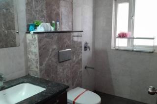 Lavish 3BHK on 12th Floor for Family Only - 8