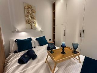 Thessalonian Suite II - 2 Steps from Whiter Tower - 3