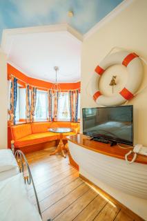 König Ludwig Design Hotel NEU Zimmer mit Sauna oder Whirlpool oder mehr - Altötting - 7