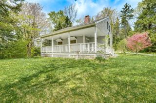 Rustic Marlboro Cottage 4 Mi to Lake Raponda! - Brattleboro - 0