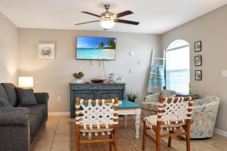 The Palms 2B by Pristine Property Vacation Rentals - Mexico Beach - 2