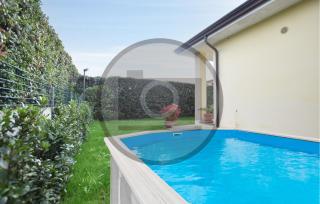 Lovely Home In Capezzano With Kitchen - 9