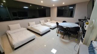Queen Hotel - Mokpo - 3