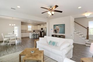 The Sandpiper by Pristine Properties Vacation Rentals - Highland View - 6