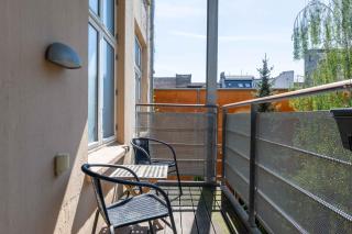 NEW charming apt in City Center - 6