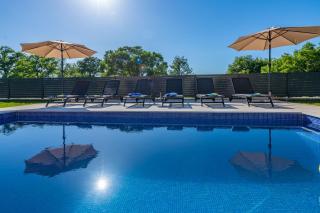 Villa Una, a charming villa surrounded by nature - Vinež - 3
