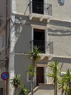 Luxury Accommodation - 9