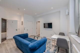 FLASH SALE Central Hove 1 Bedroom Flat BN32OSM04 - Brighton & Hove - 0