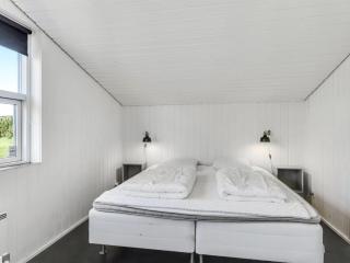 Holiday Home Hermine - 600m from the sea by Interhome - Løkken - 4