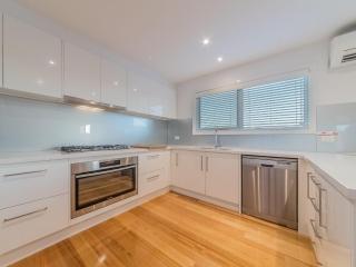 7 Boardwalk Boulevard, Cowes - Cowes - 2