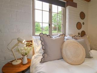 Holly Cottage - Fold Yards - 2