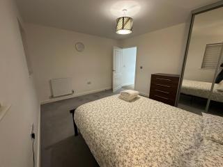 Luxury Modern Apartment-Flat London - Rainham - 3