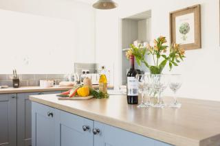 Myrtle Cottage - Sherborne - 1