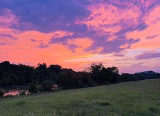 Luxury Riverfront Tiny House- AMAZING VIEWS- #111 - Strawberry Plains - 2