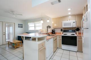 Whataday by Pristine Properties Vacation Rentals - Cape San Blas - 5