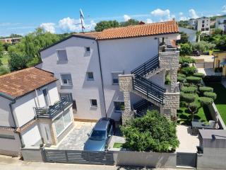 Apartment Denis - 9