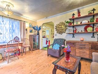 Beautiful flower garden cottage - 2