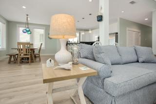 Shore Looks Good by Pristine Properties Vacation Rentals - Mexico Beach - 1