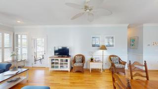 Coastal Haven 2BR 2BA Lakeside Escape Resort Perks - Pawleys Island - 4