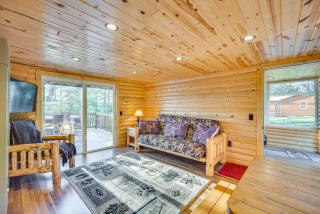 Lakefront Cabin with Dock, Fire Pits in Danbury! - 7
