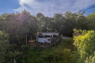 Mountain View/Jacuzzi/ Fire pit/ close to downtown - Murphy - 4