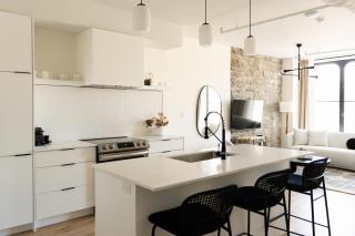 Maison Place Jacques-Cartier by Luxury In Transit - Montreal - 1