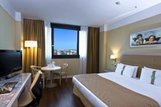 Holiday Inn Naples by IHG - Naples - 6
