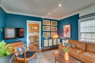 Private Spa & Dog Friendly: Romantic Galveston Gem - 6