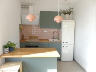 Seaside Serenity - Elegant Apartment with Stunning Sea Views - Zaboric - 4