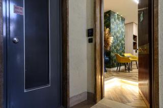 Southern Gold - Naples - 1