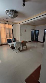 Independent apartment - Zirakpur - 0