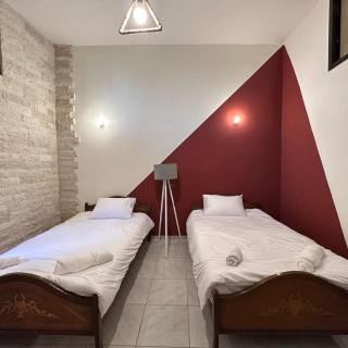 Wave Side Old Souk Batroun Guest House - 7