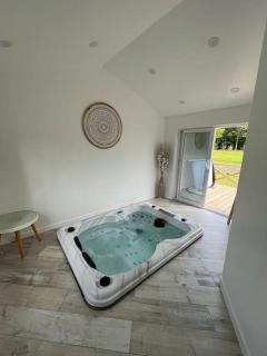 Lodge Jacuzzi proche Disney - La Houssaye-en-Brie - 5